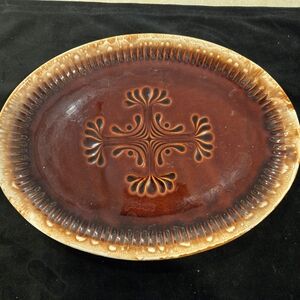 Elegant Brown Ceramic Platter with Intricate Design. Mccoy 13x10 7062 USA